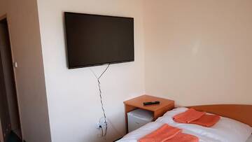 Фото номера Трехместный номер Отель Hotel Korona г. Слубице 4