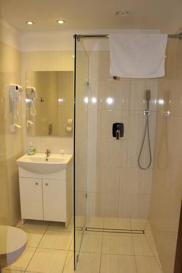 Фото номера Двухместный номер с 2 отдельными кроватями Отель Hotel Relax г. Слубице 9