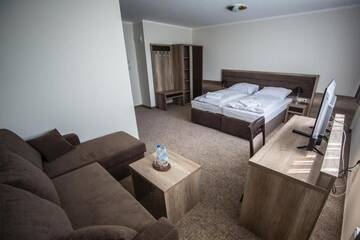 Фото номера Двухместный номер Делюкс с 2 отдельными кроватями Отель Hotel Cargo г. Слубице 11
