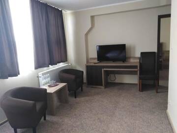 Фото номера Семейный номер-студио Отель Hotel Cargo г. Слубице 6